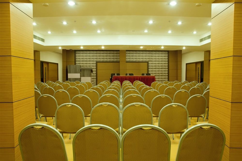 Hotel Pookodans International Kondotty 외부 사진